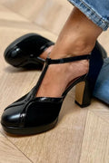T-Bar décolleté platform