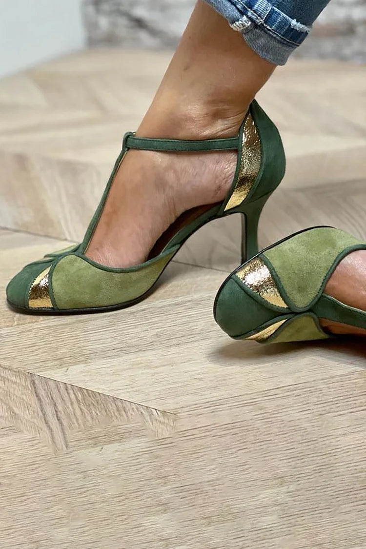 High-heeled court shoes