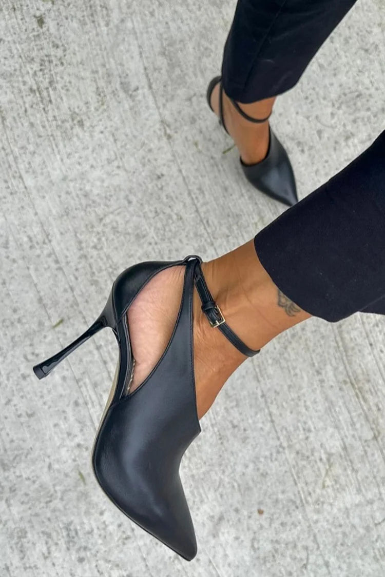 Heel with point and thumb