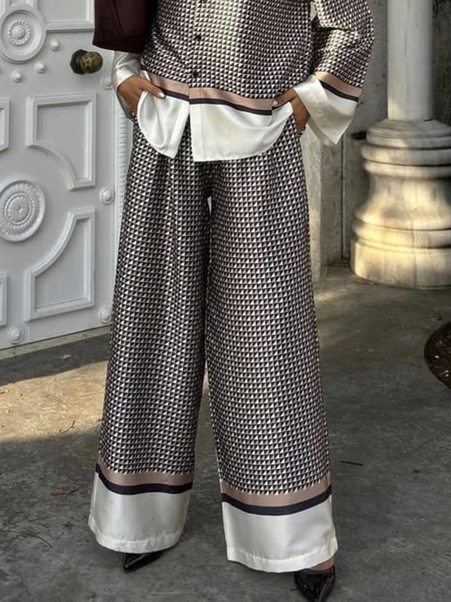 Black wide-leg trousers