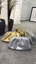 An elegant bag