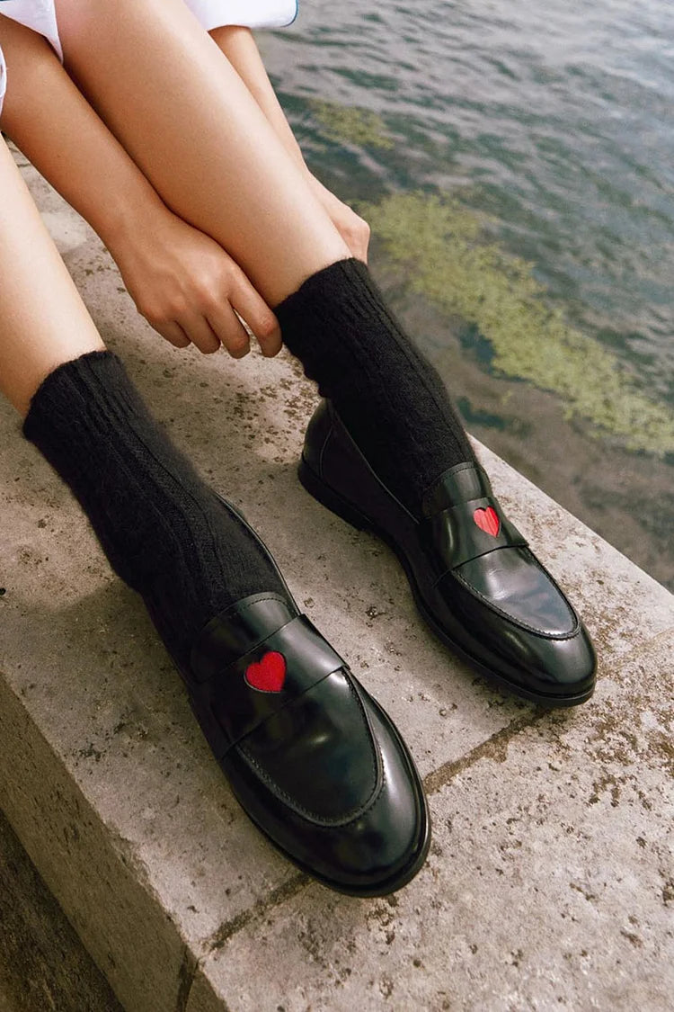 Classic boot with heart details