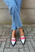 Two-tone pointed sandals