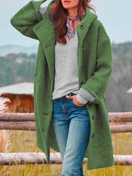 Janelle - A classic and comfortable coat