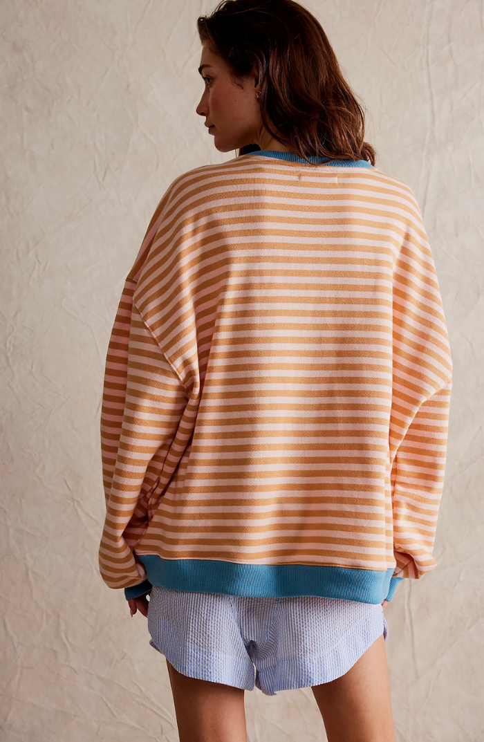 Maya - oversized striped sweater