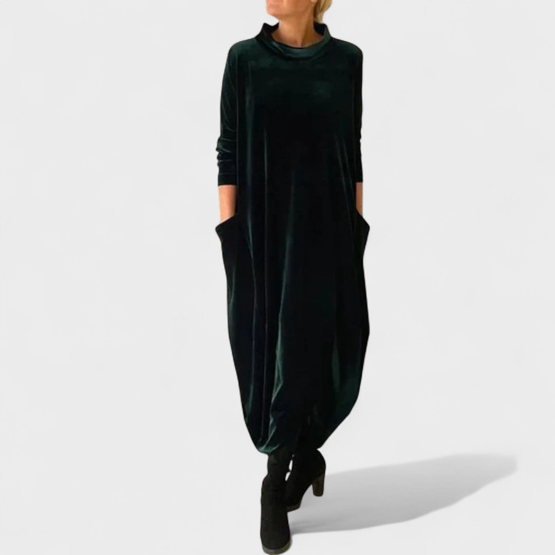 Marissandra | An elegant and timeless dress