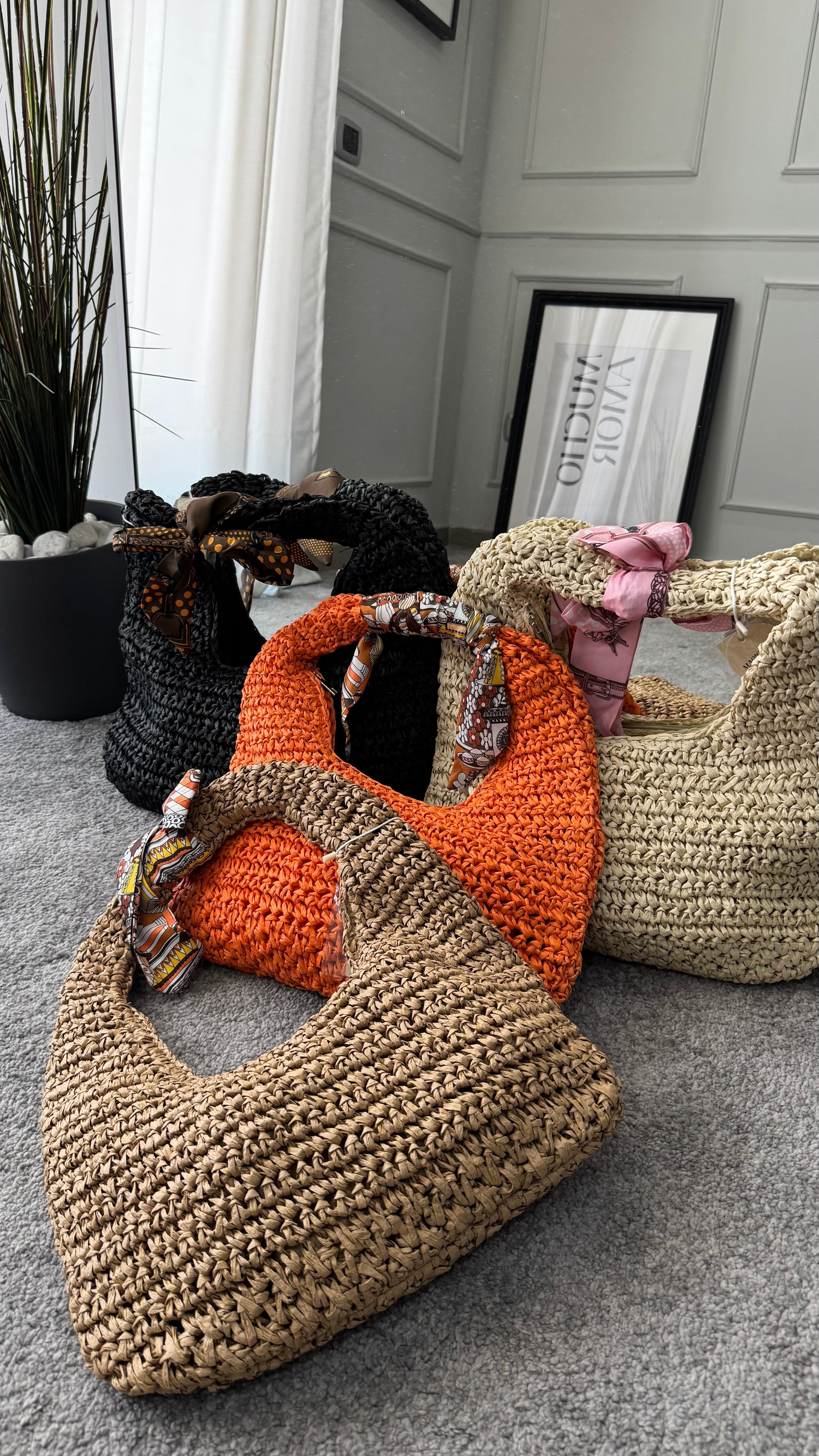 Straw bag