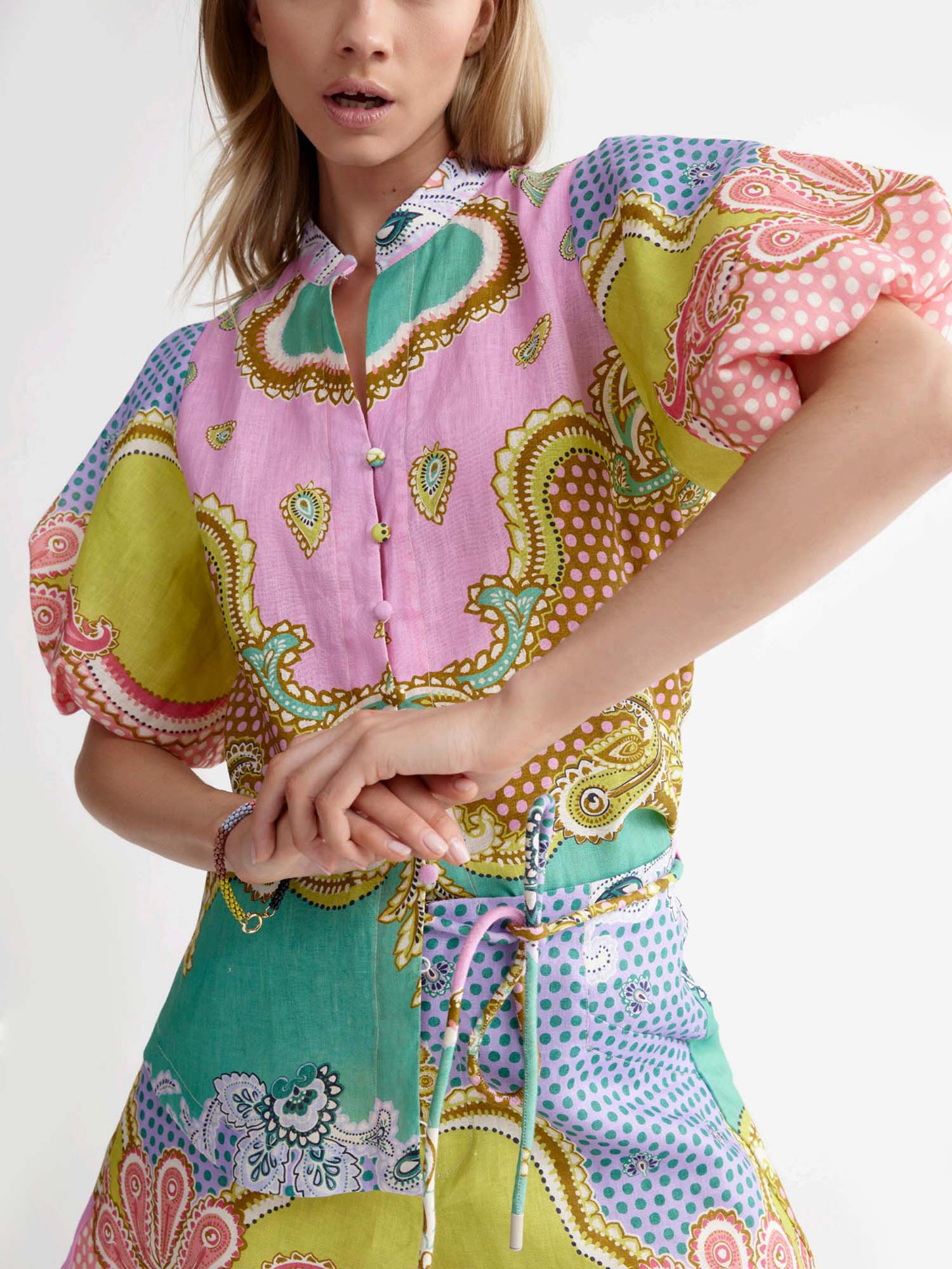 Maxi dress with a candy mosaic print belt