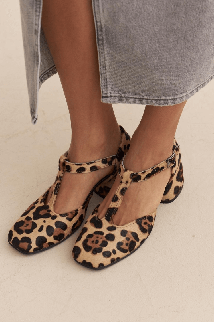 Animal print T-strap shoes