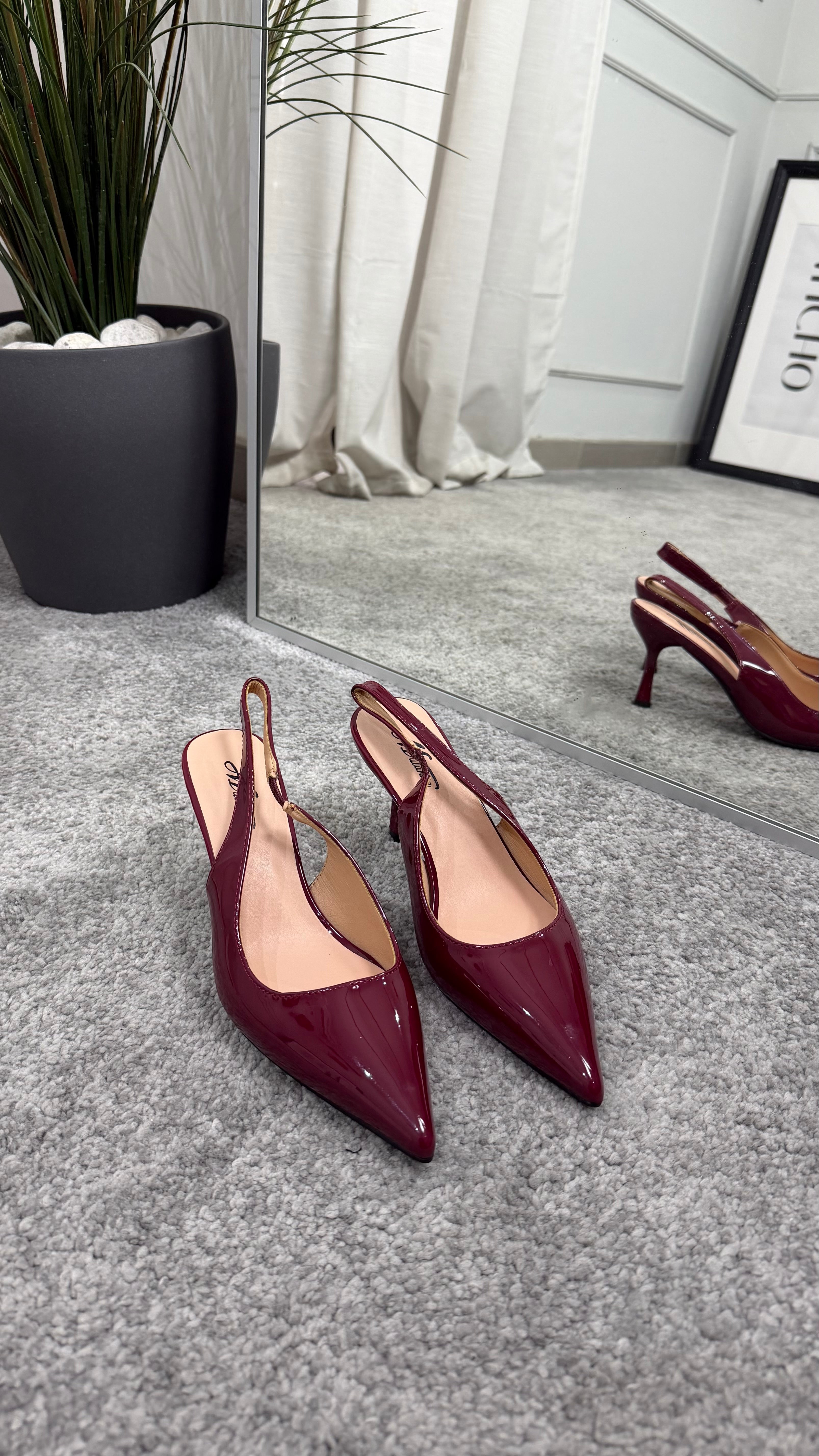 Varnish Slingback Bordeaux