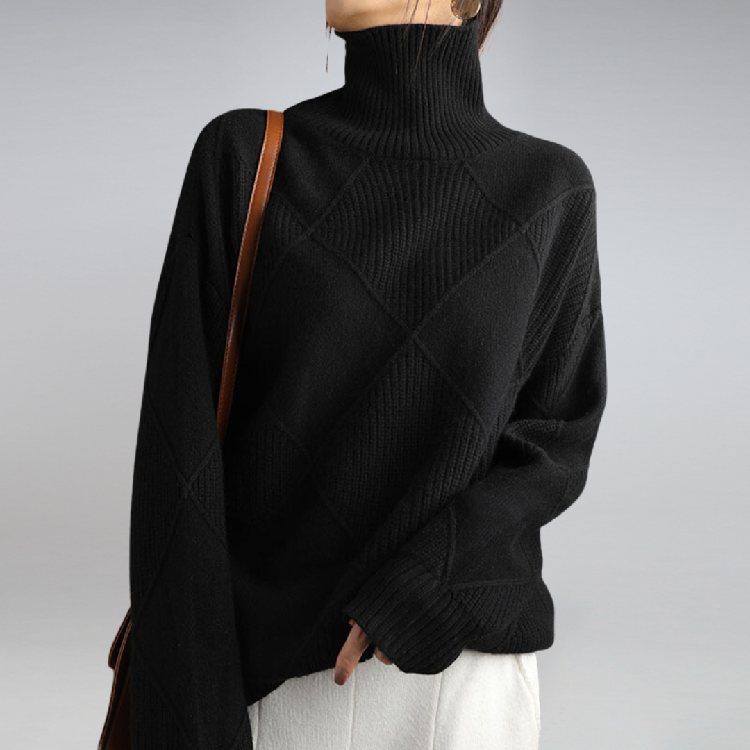 Amelia - High-neck sweater in soft cashmere wool