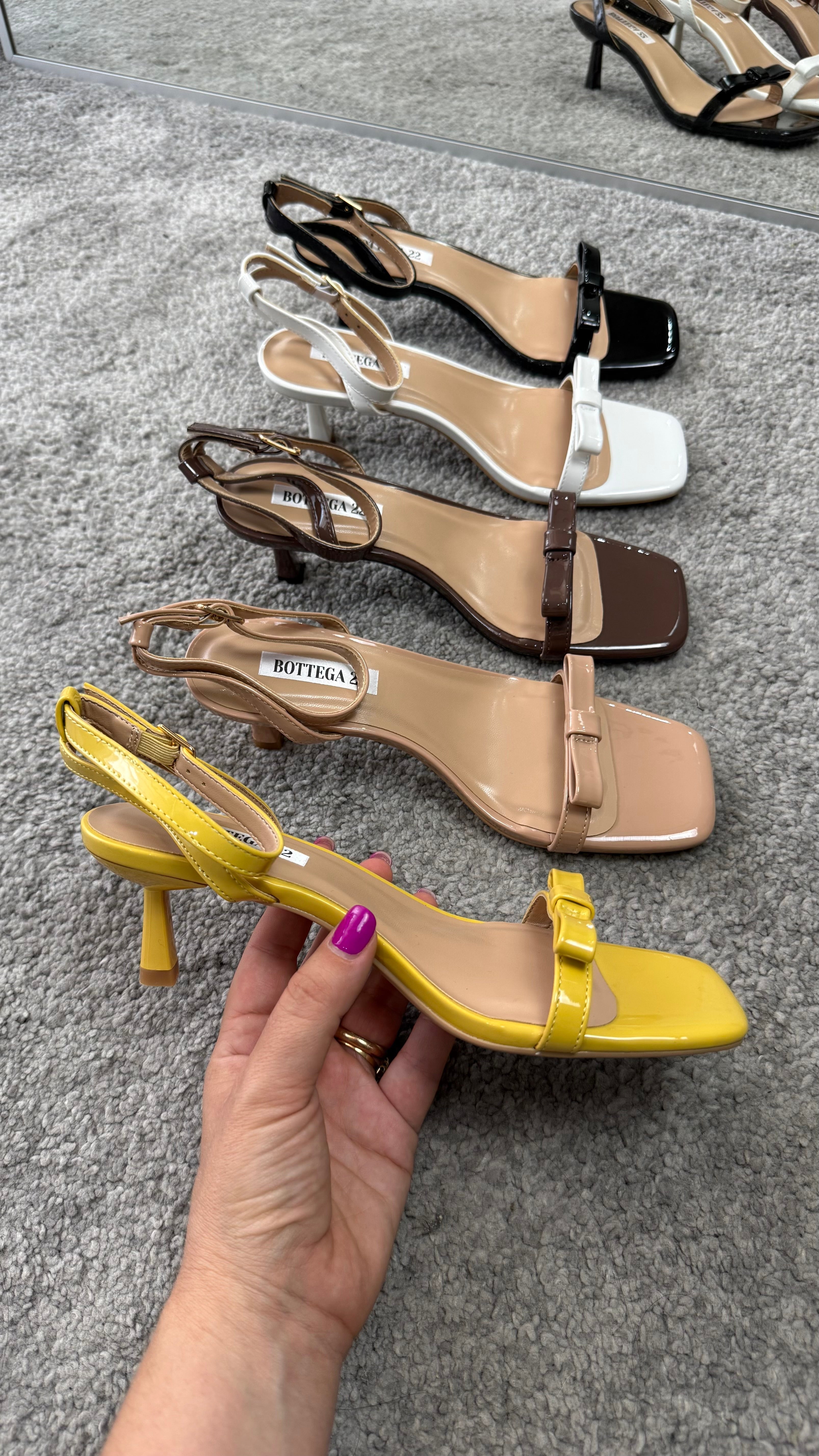 Sandal with 3 cm arch support