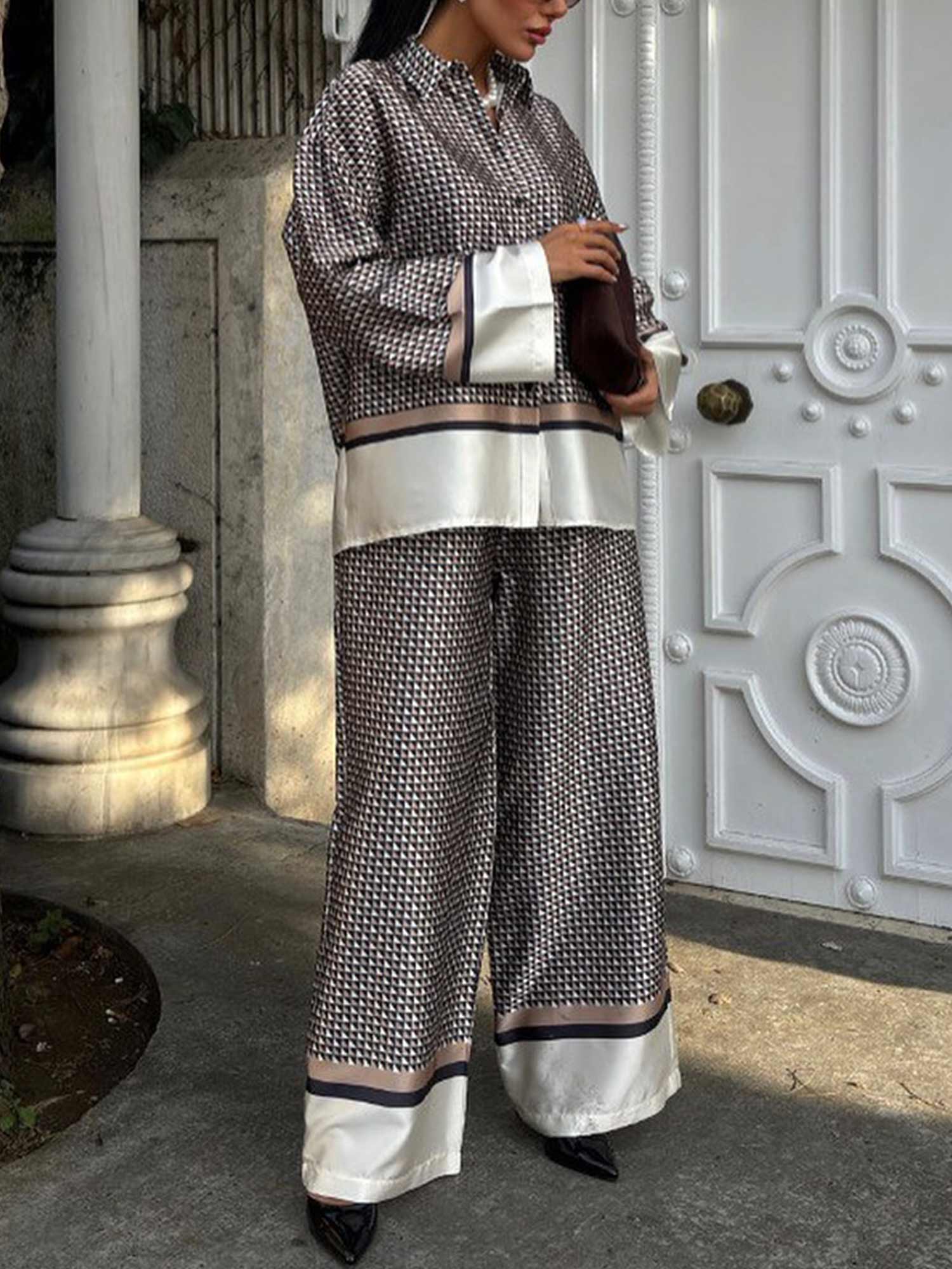 Black wide-leg trousers