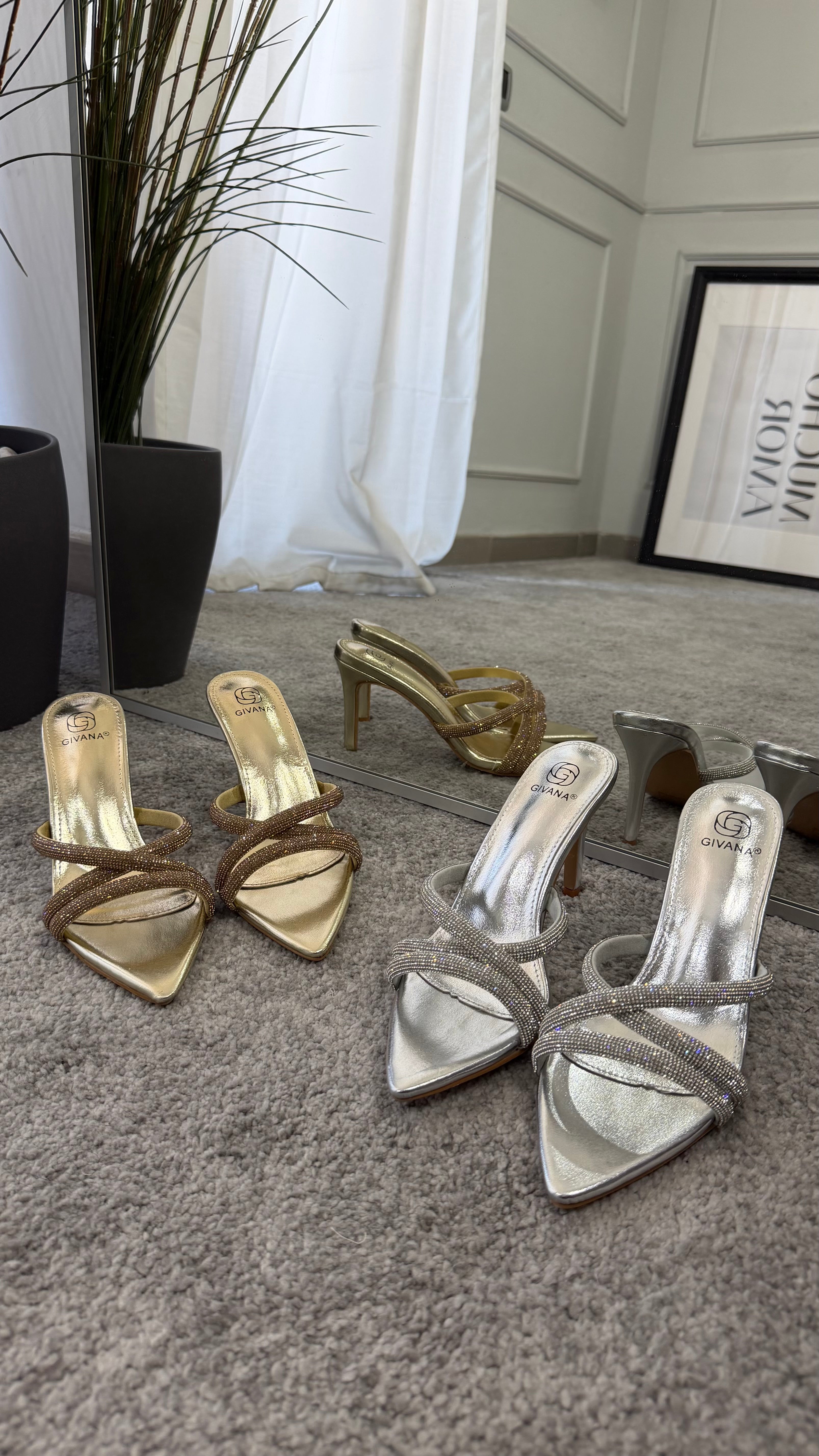 Hill sandal