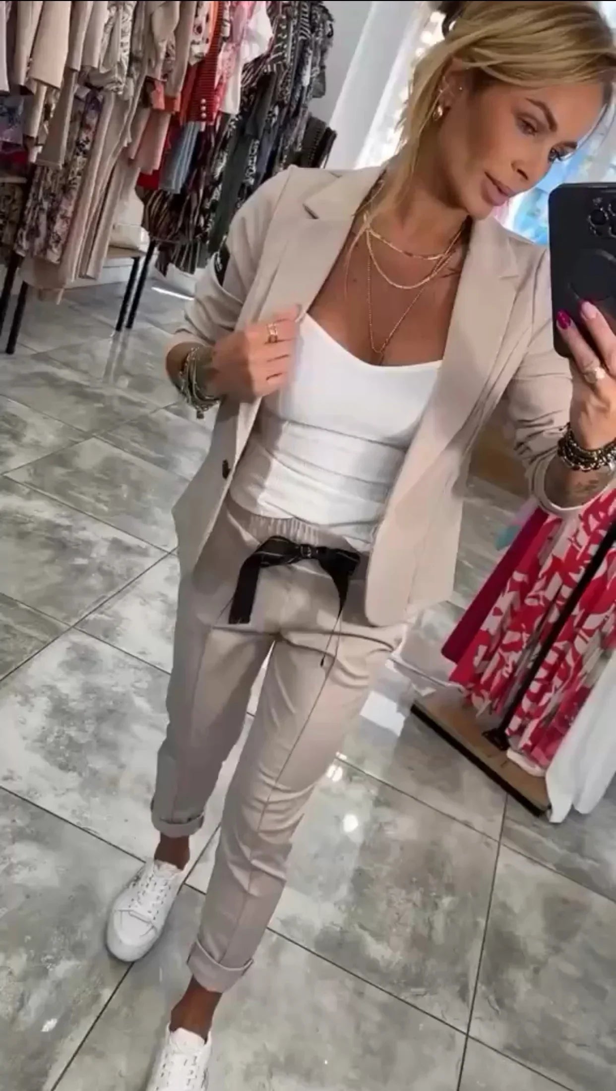 Taylor Ginabra (Jacket + Pants)