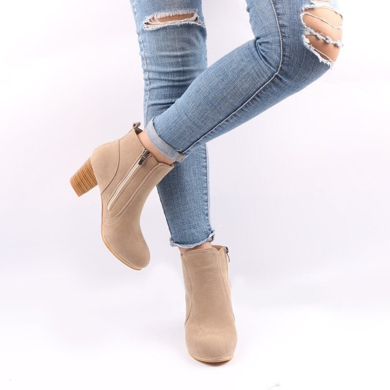 Daisie Boots | Everyday Comfort and Stability