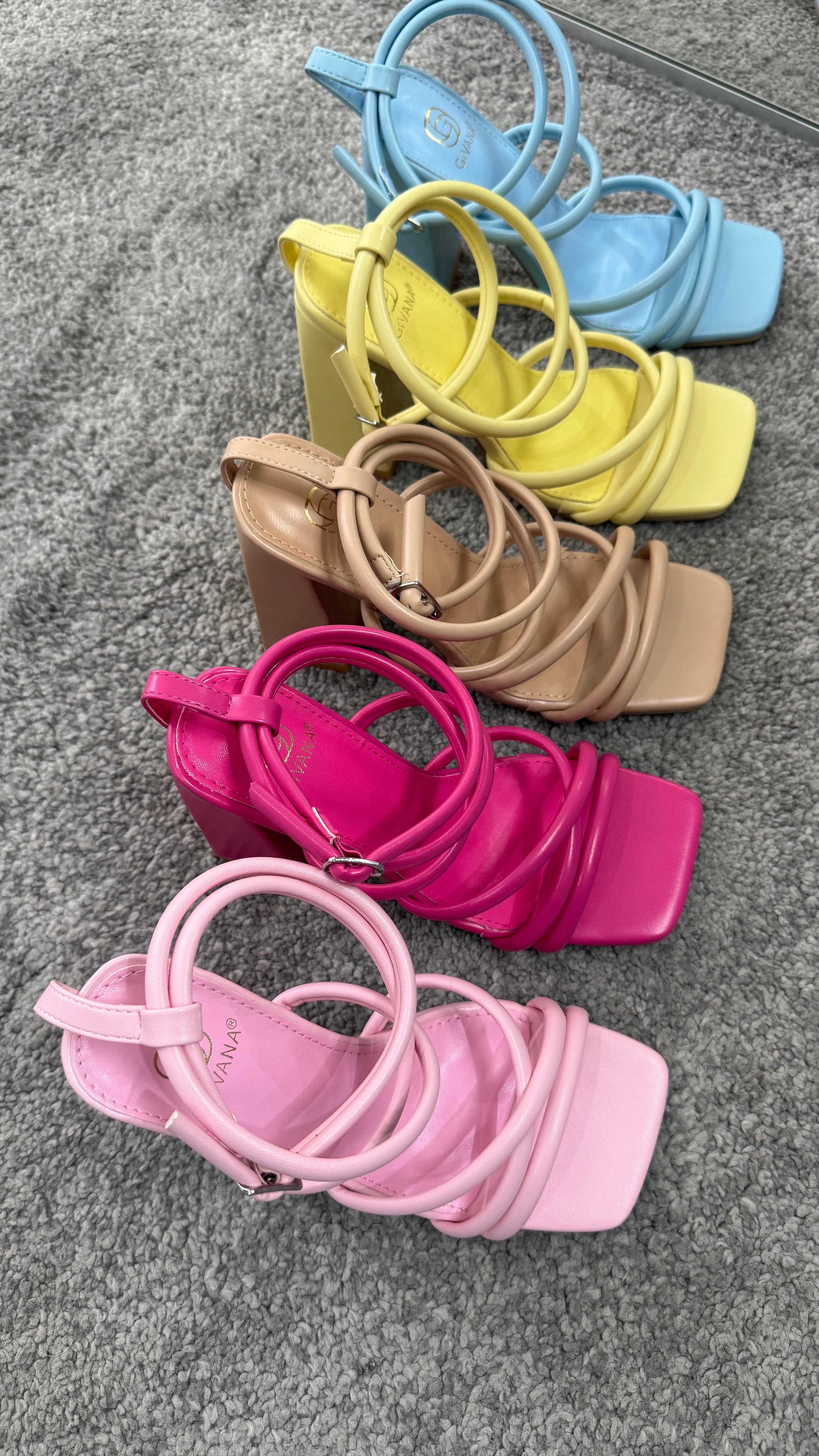 Sandal colors with a block heel