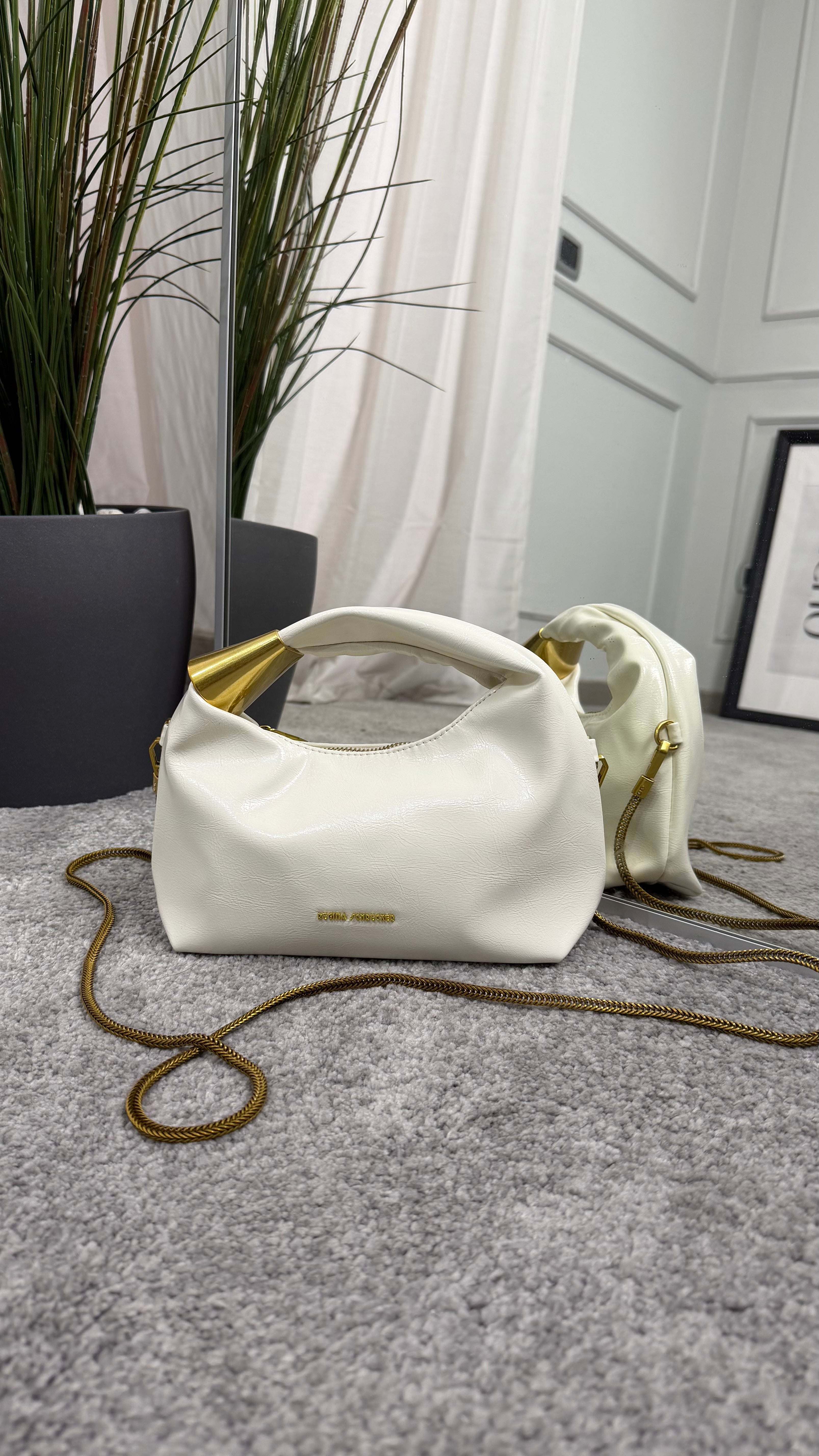 Cleopatra's Bag