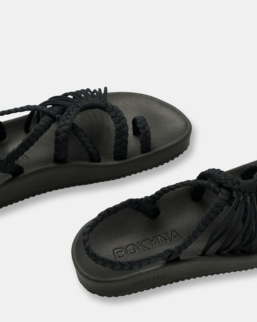 ELEVATE – Sandals