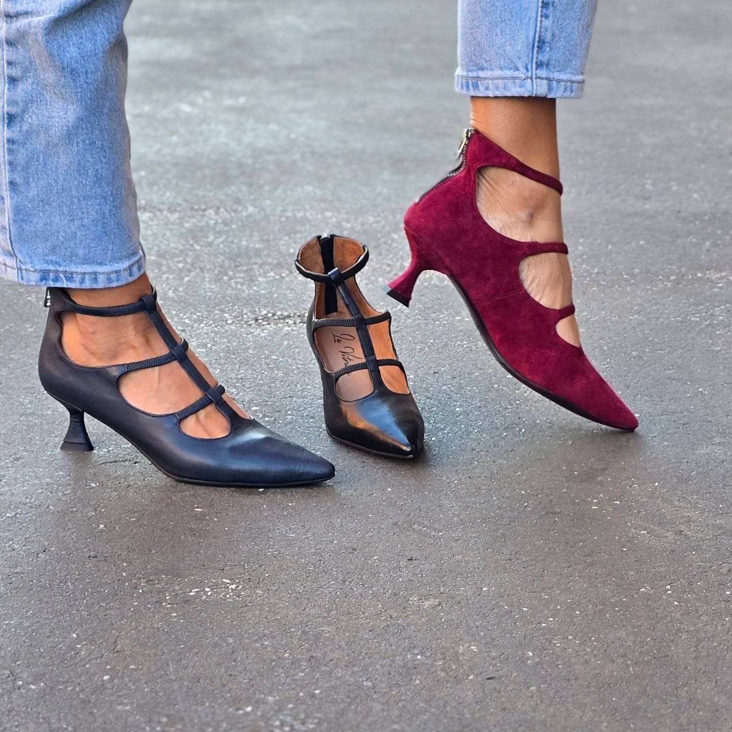 Low-heeled, strappy pump shoes