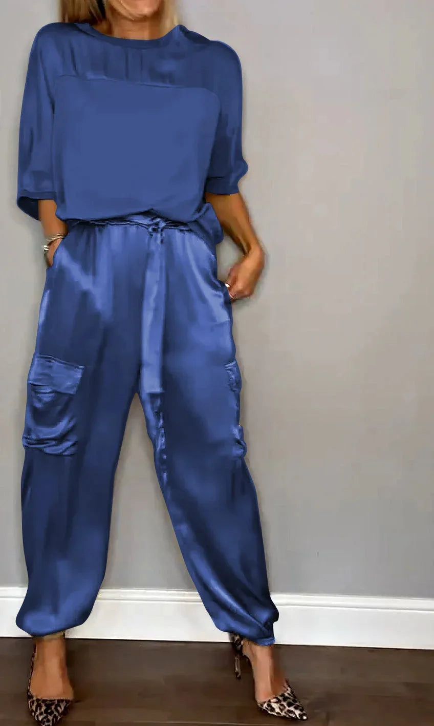 Avriel | Flowy and Luxurious Two-Piece Set