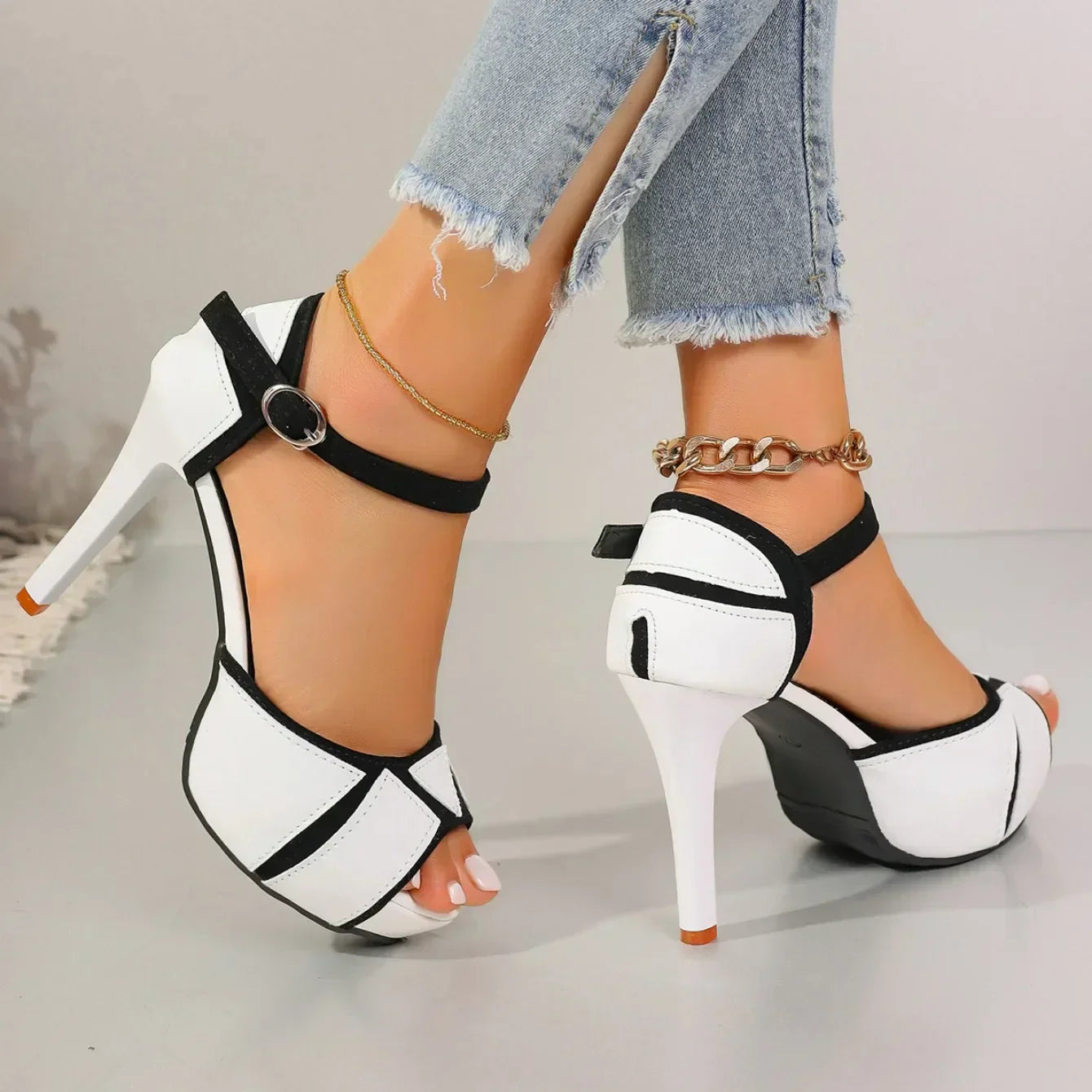 Valentina - Elegant Heels