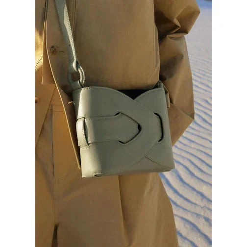 Vera's bag