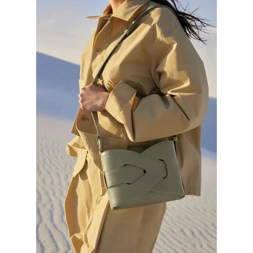 Vera's bag