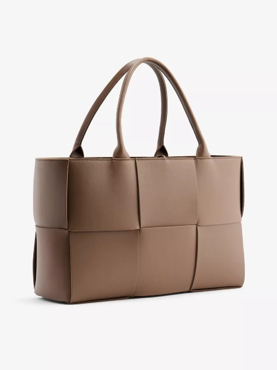 Saralon tote bag