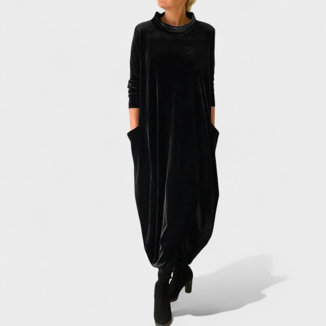 Marissandra | An elegant and timeless dress