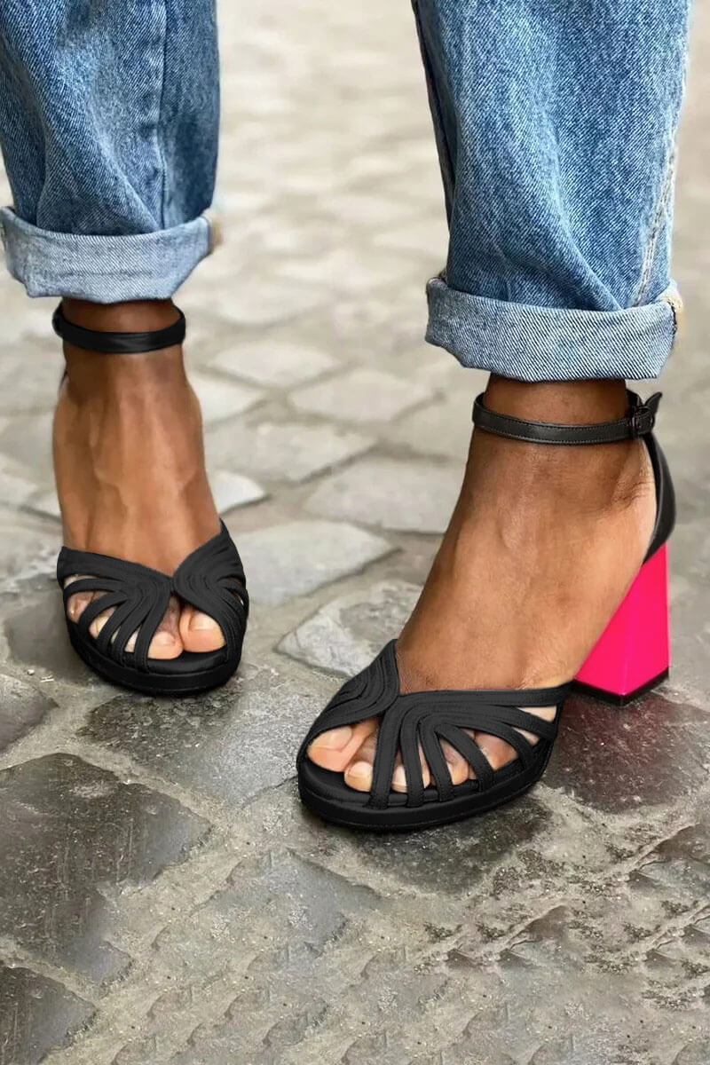 Sandals with a two-tone heel