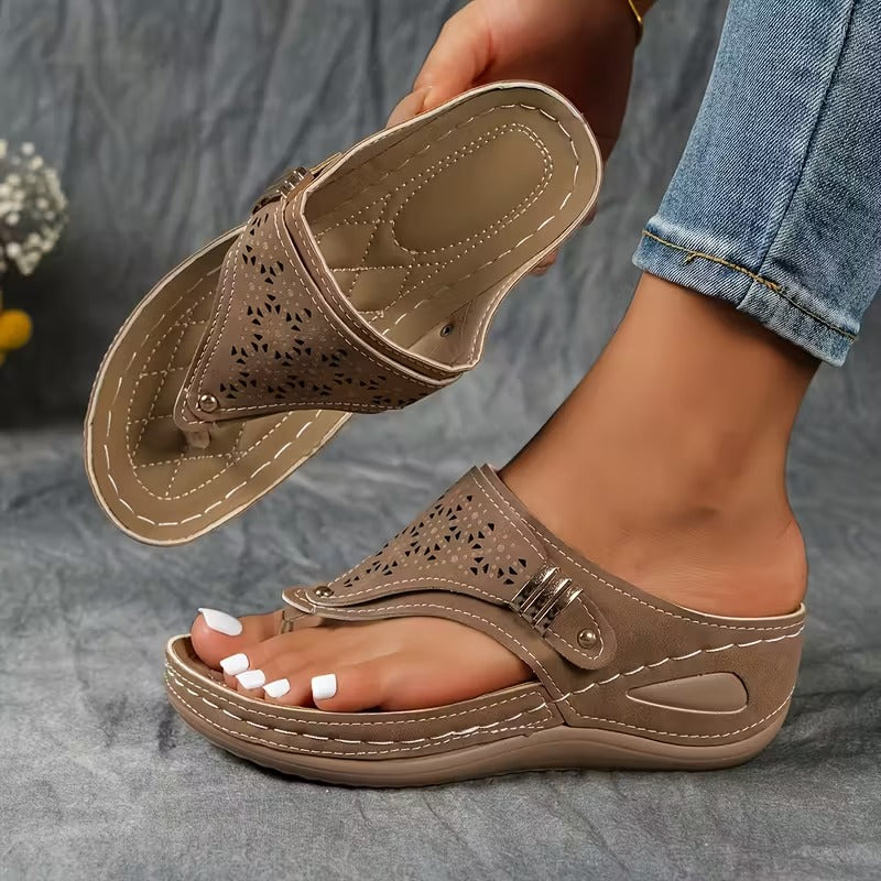 Archella | Support sandals with heel