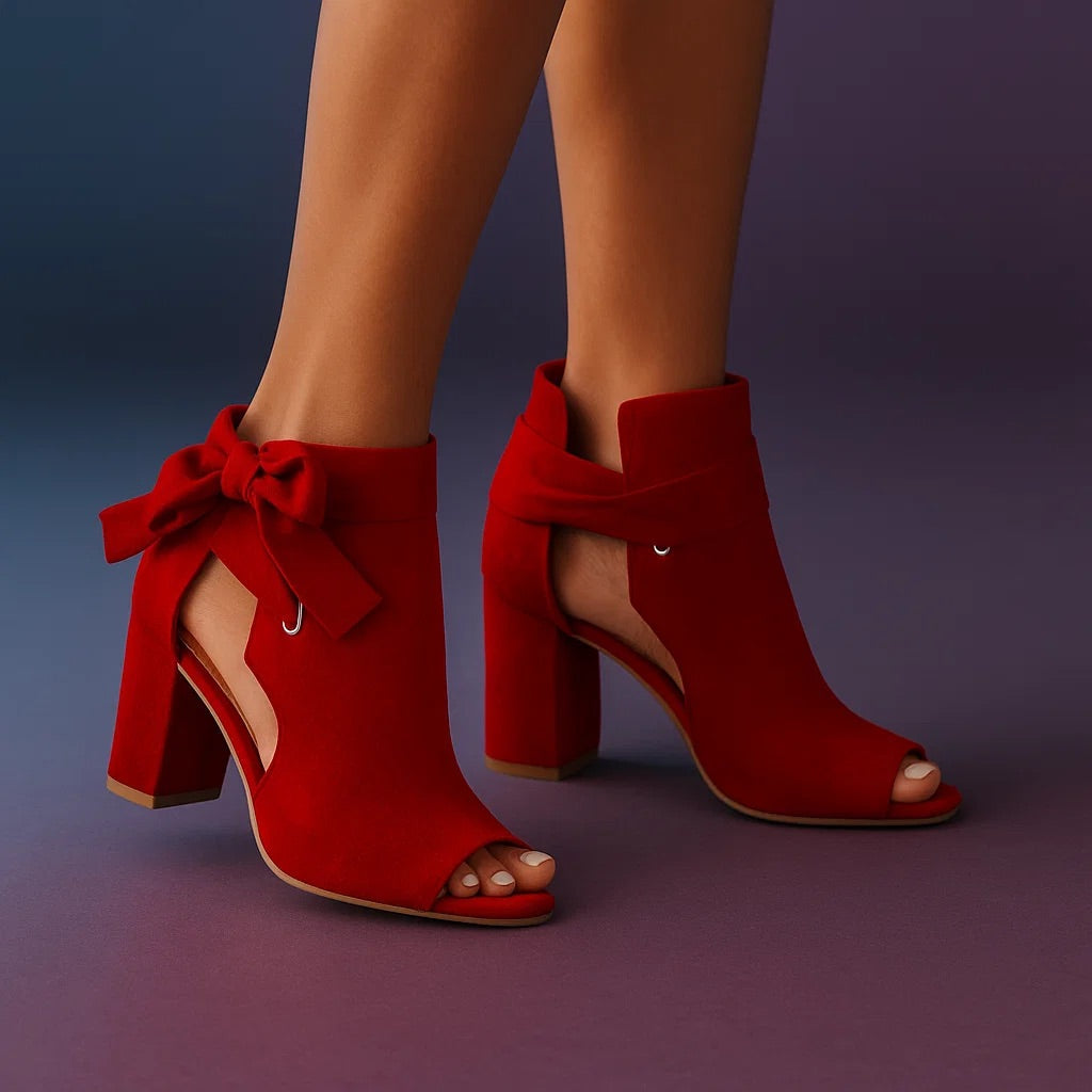 Marcella - Sandals with an elegant heel